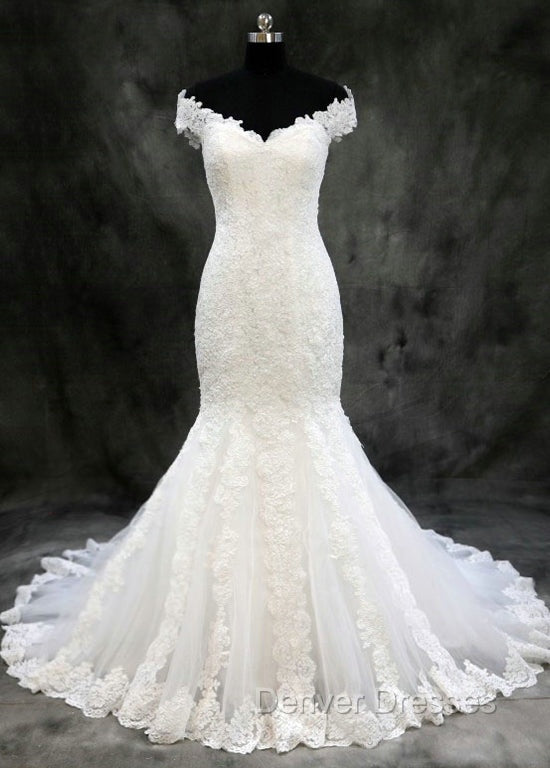 Lace Trumpet/Mermaid Sweep Train Off-The-Shoulder Wedding Dress