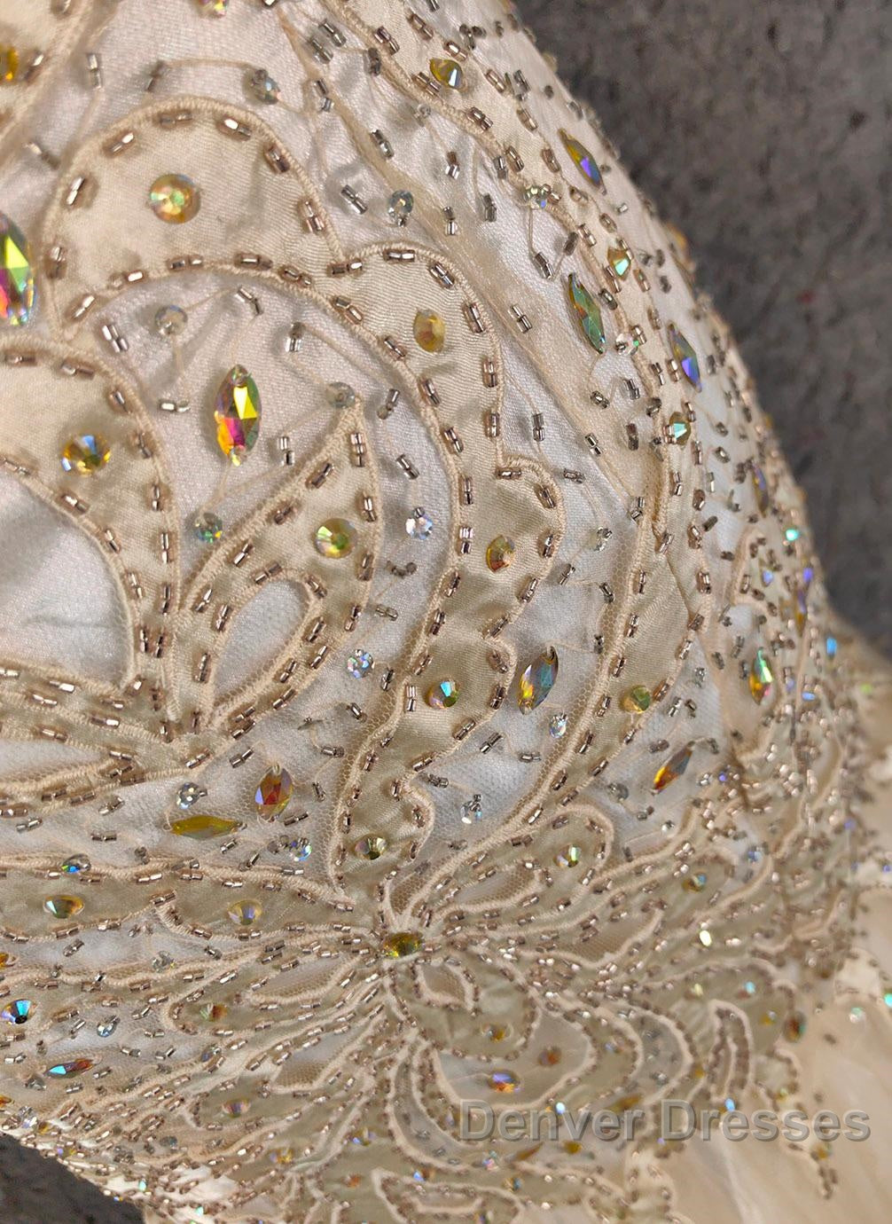 Light Champagne Mermaid Sweetheart Neck Beaded Tulle Long Ball Dress Vintage Evening Dress
