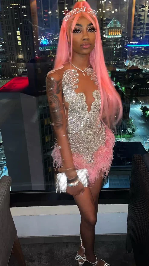 18Th Birthday Party Dress Sexy Tight Beaded Pink Prom Dress Mini Homecoming Dress Main image