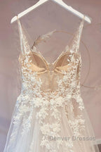 Long A-Line Appliques Lace Spaghetti Straps Sweetheart Tulle Wedding Dress