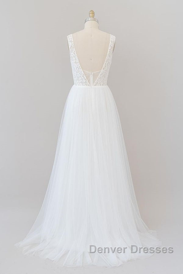 Long A-line Open Back V-neck Lace Tulle Wedding Dress Secondary image