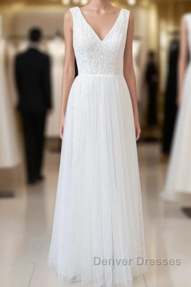 Long A-line Open Back V-neck Lace Tulle Wedding Dress Main image