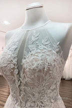 Long A-line Tulle  Open Back Halter Sleeveless Lace Wedding Dress
