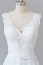 Long A-line V-neck Lace Tulle Backless Wedding Dress