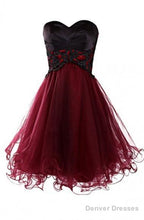 Lovely A-Line Mini Burgundy Organza Homecoming Dress With Appliques