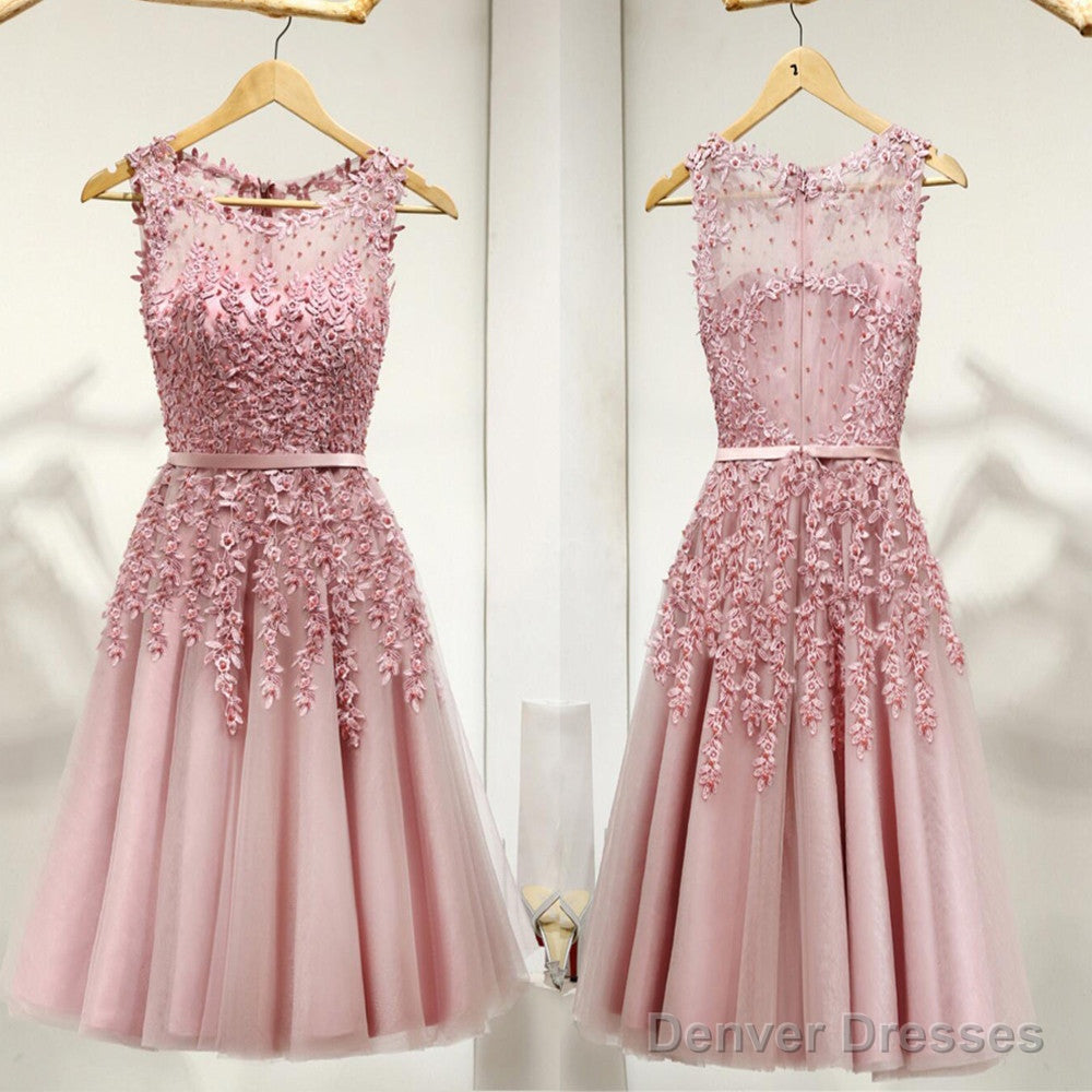 Lovely Junior Round Neckline Sleeveless Lace Appliques Sweetheart Keyhole Back Homecoming Dresses