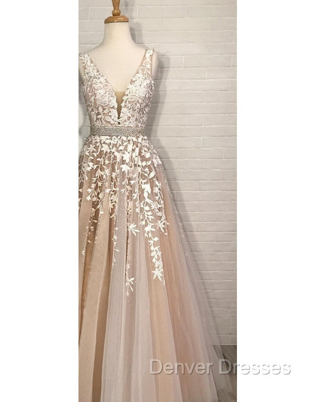 Lovely Lace Embroidery Beaded V-Neck Tulle Homecoming Dress