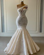 Luxurious Lace Beaded Wedding Dress One Shoulder Mermaid Bridal Gowns Crystal Beads Sequin Sweep Train
