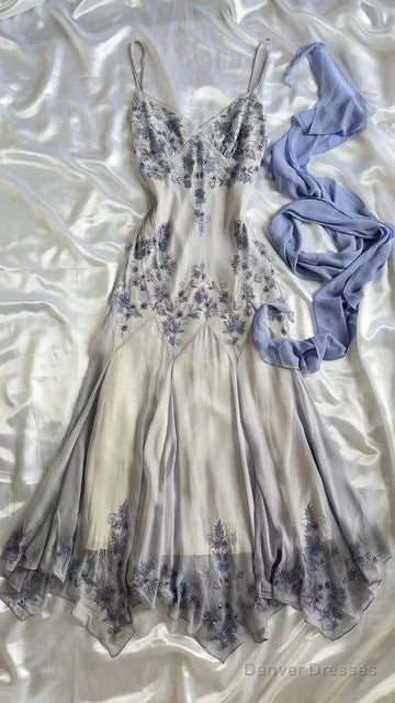 Luxury Chiffon Beaded Spaghetti Straps Long Prom Dress Mermaid Evening Dress Main image