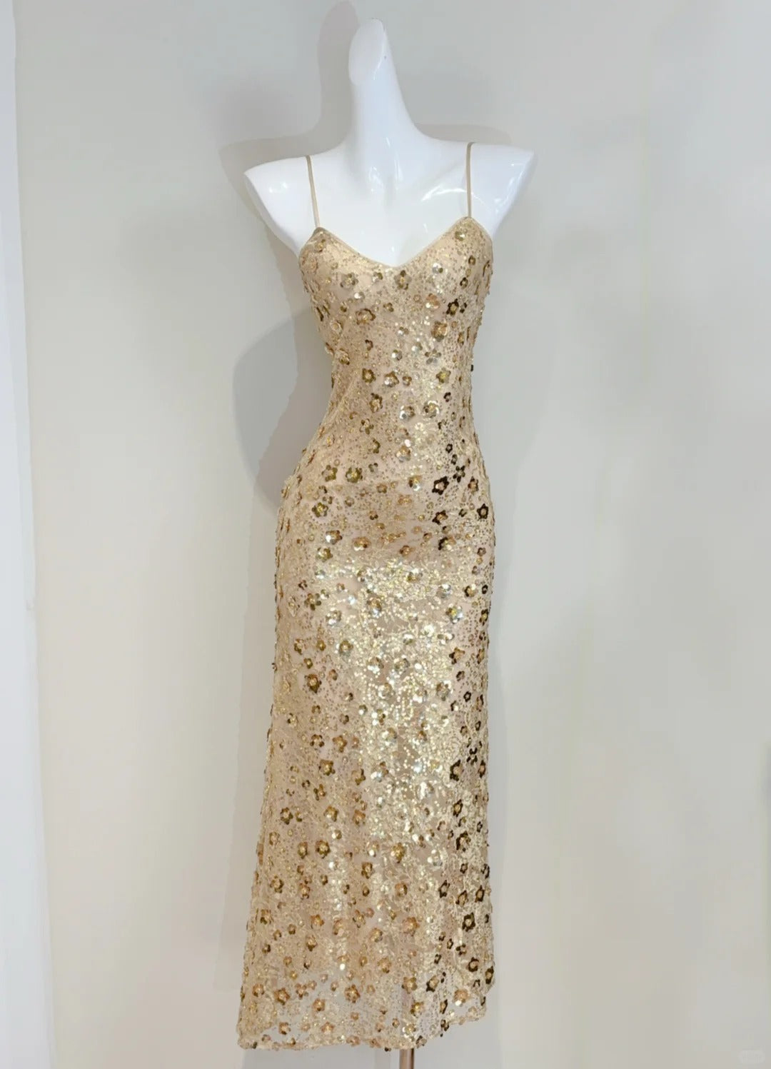Luxury Gold Mermaid Strapless V-Neck Sequined Long Prom Dress Evening Dress Main image