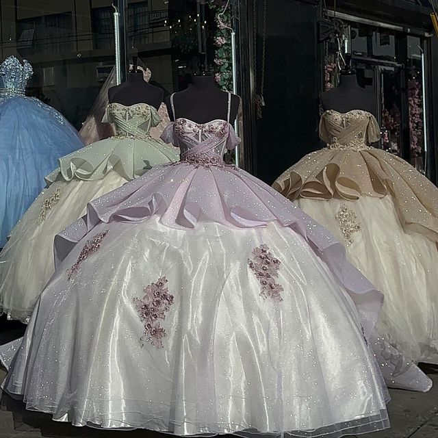 Luxury Quinceanera Dress Applique Corset Ball Gown Prom Sweet 16 Dress