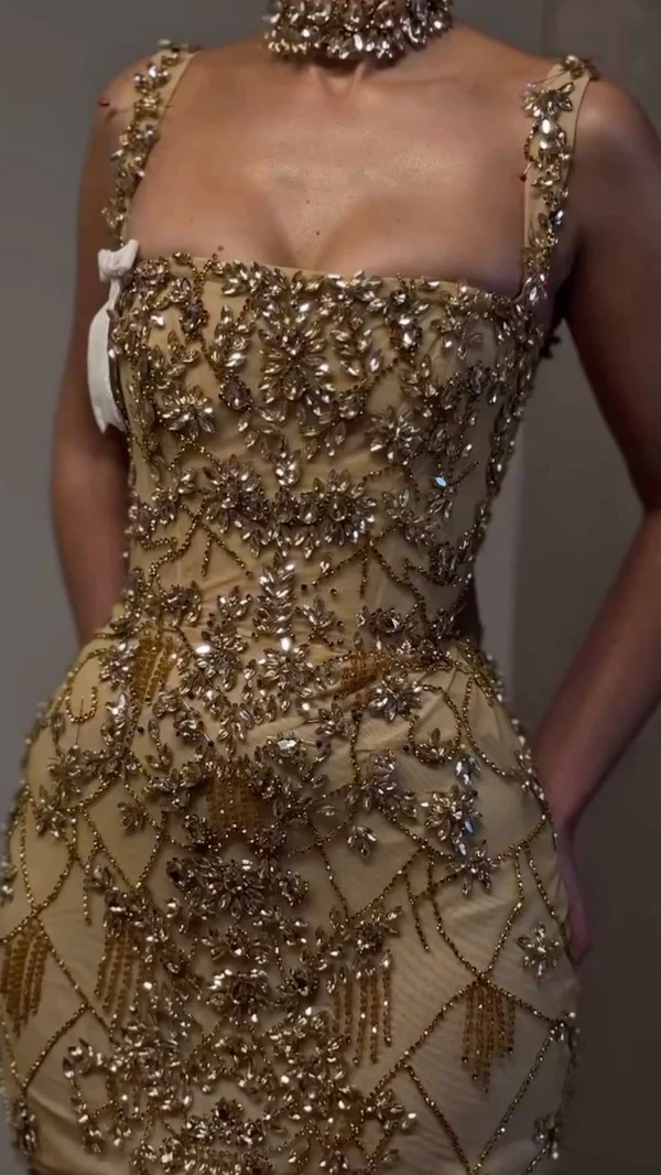 Luxury Sheath Square Neck Gold Short Formal Grade Homecoming Dress Gold Cocktail Dress Secondary image