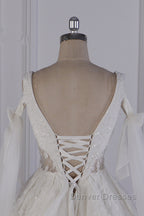 Luxury V-Neck Beadings Wedding Dress Tulle Sleeveless Sequined Bridal Gowns