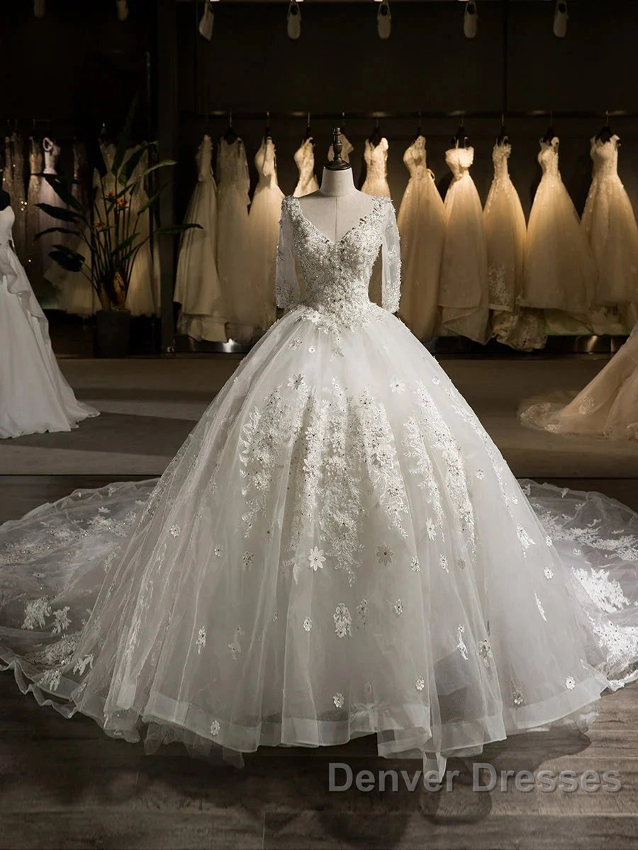 Luxury V-Neck Half Sleeves Tulle Applique With Beading Cathedral Train Ball Gown Wedding Dress