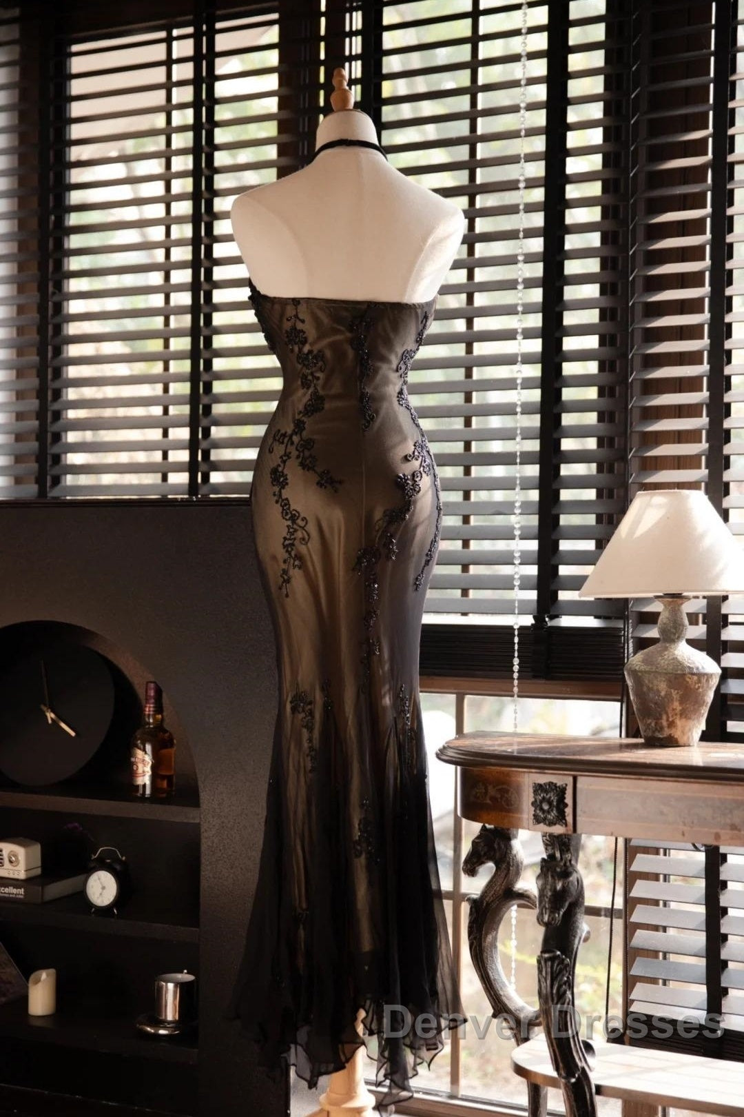 Mermaid Halter Neck Tulle Applique Long Prom Dress Secondary image