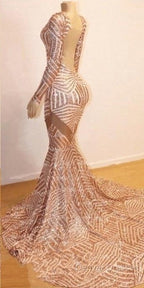 Mermaid Long Sleevess V-Neck Sequined Sweep Train Prom Dress