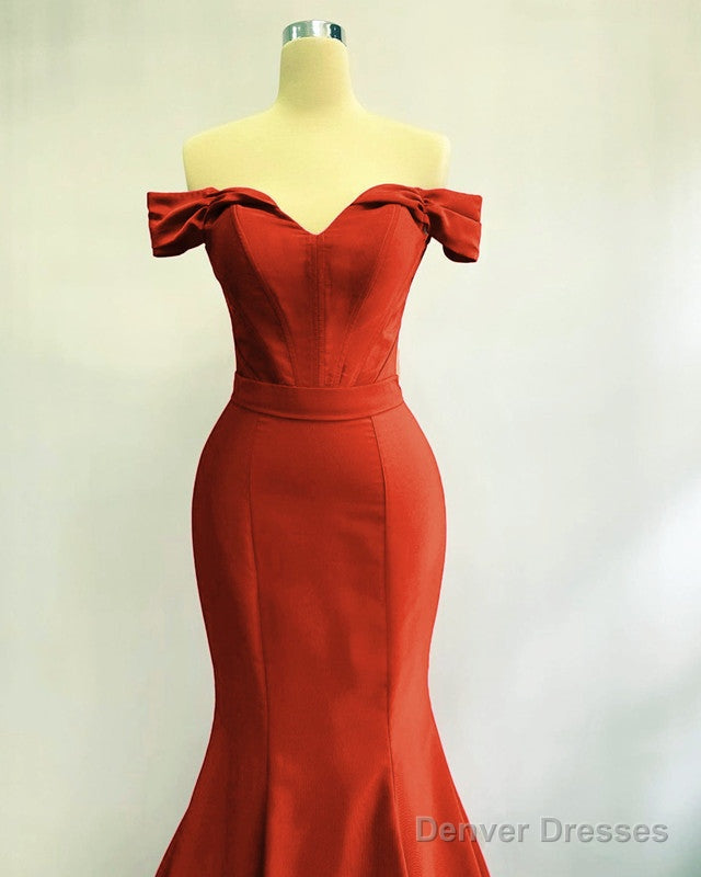 Mermaid Off-The-Shoulder Ruched Satin Dress Secondary image