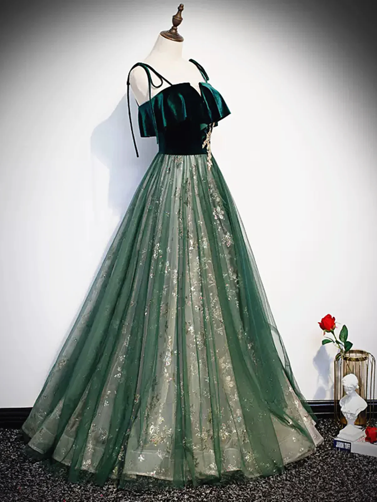 Green Straps Velvet Long Lace Prom Dress
