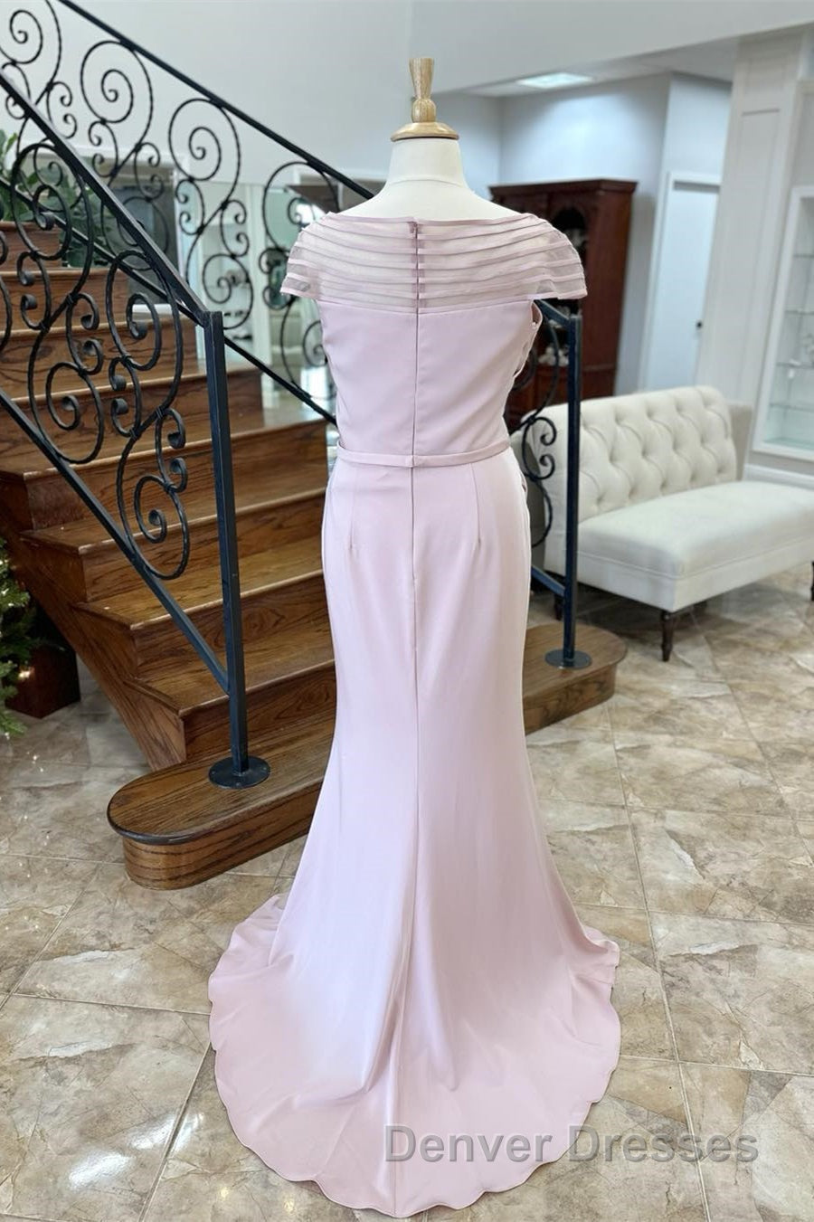 Pink Asymmetrical Mermaid Satin Long Mother of Bride Dress Secondary image