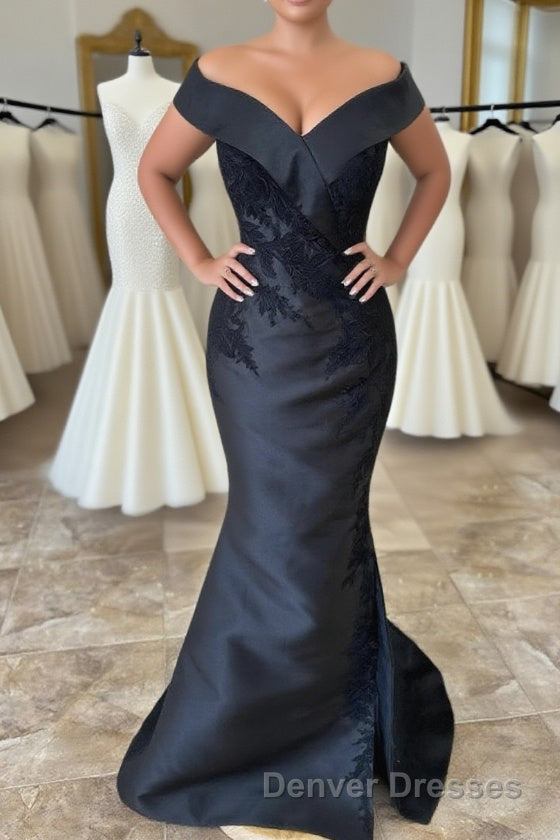 Black Floral Appliques Off-Shoulder Mermaid Long Mother of Bride Dress with Slit Main image