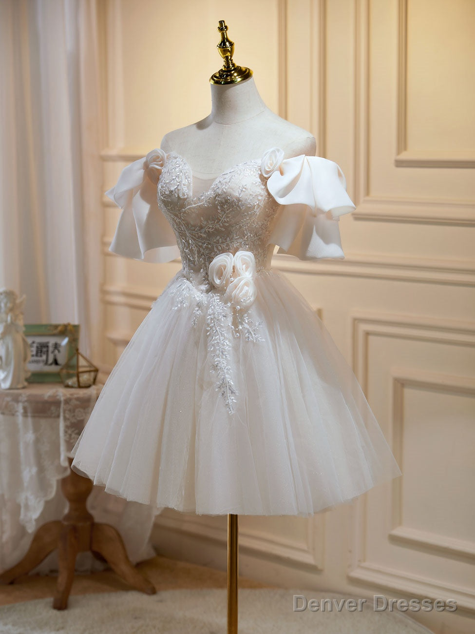 Mini/Short Beige Prom Dresses, Beige Tulle Lace Homecoming Dresses Secondary image