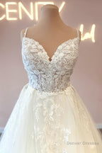 Modern Spaghetti-Straps Sleeveless Long Lace Wedding Dresses Online