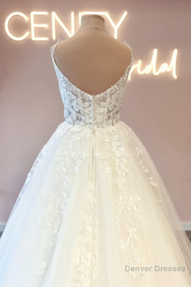 Modern Spaghetti-Straps Sleeveless Long Lace Wedding Dresses Online Main image