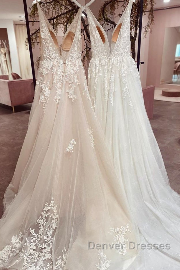 Modest Long A-line V-neck Backless Tulle Lace Wedding Dress Secondary image