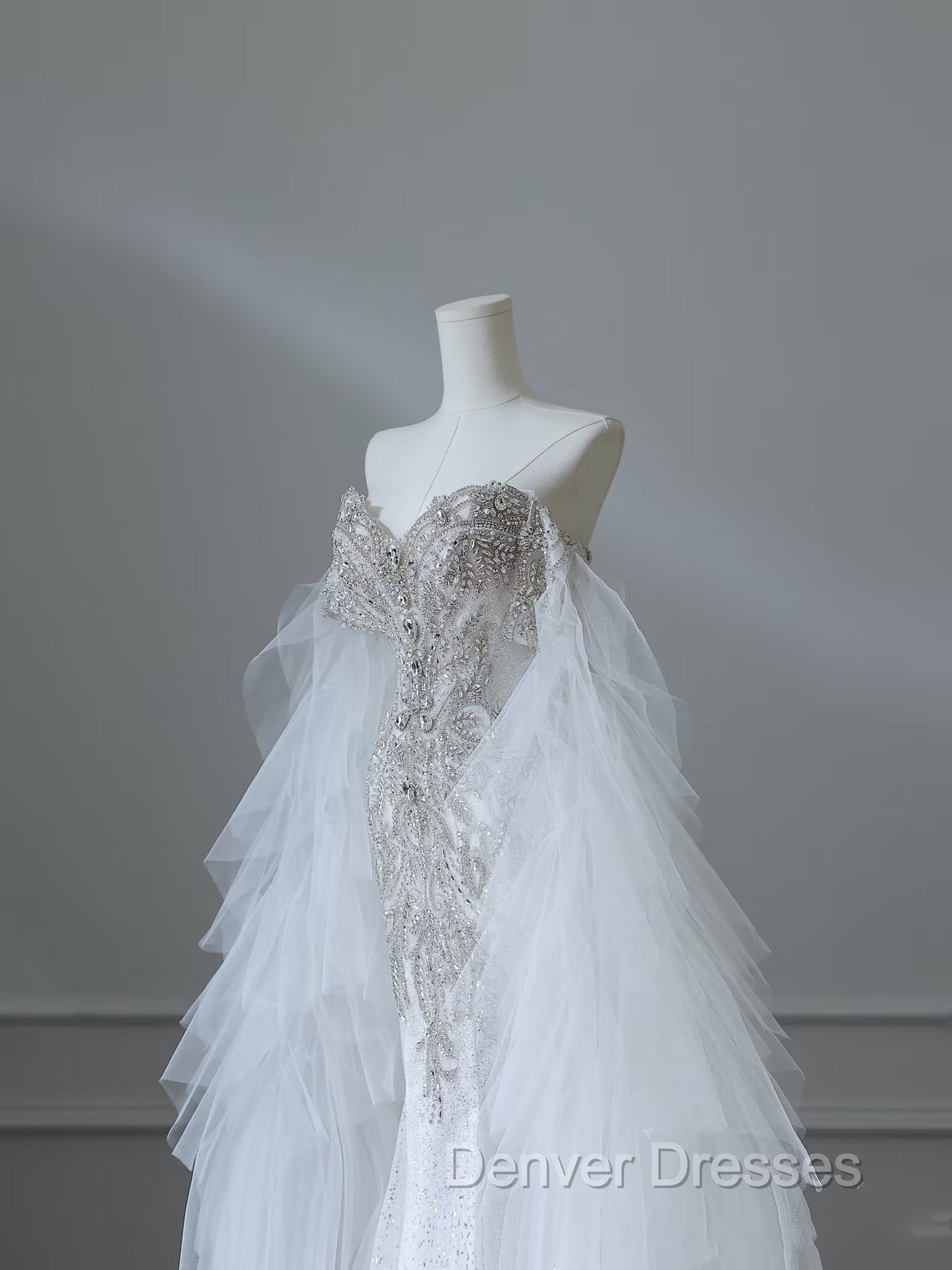 Modest Mermaid Off The Shoulder White Tulle Long Wedding Dress Brides Dress