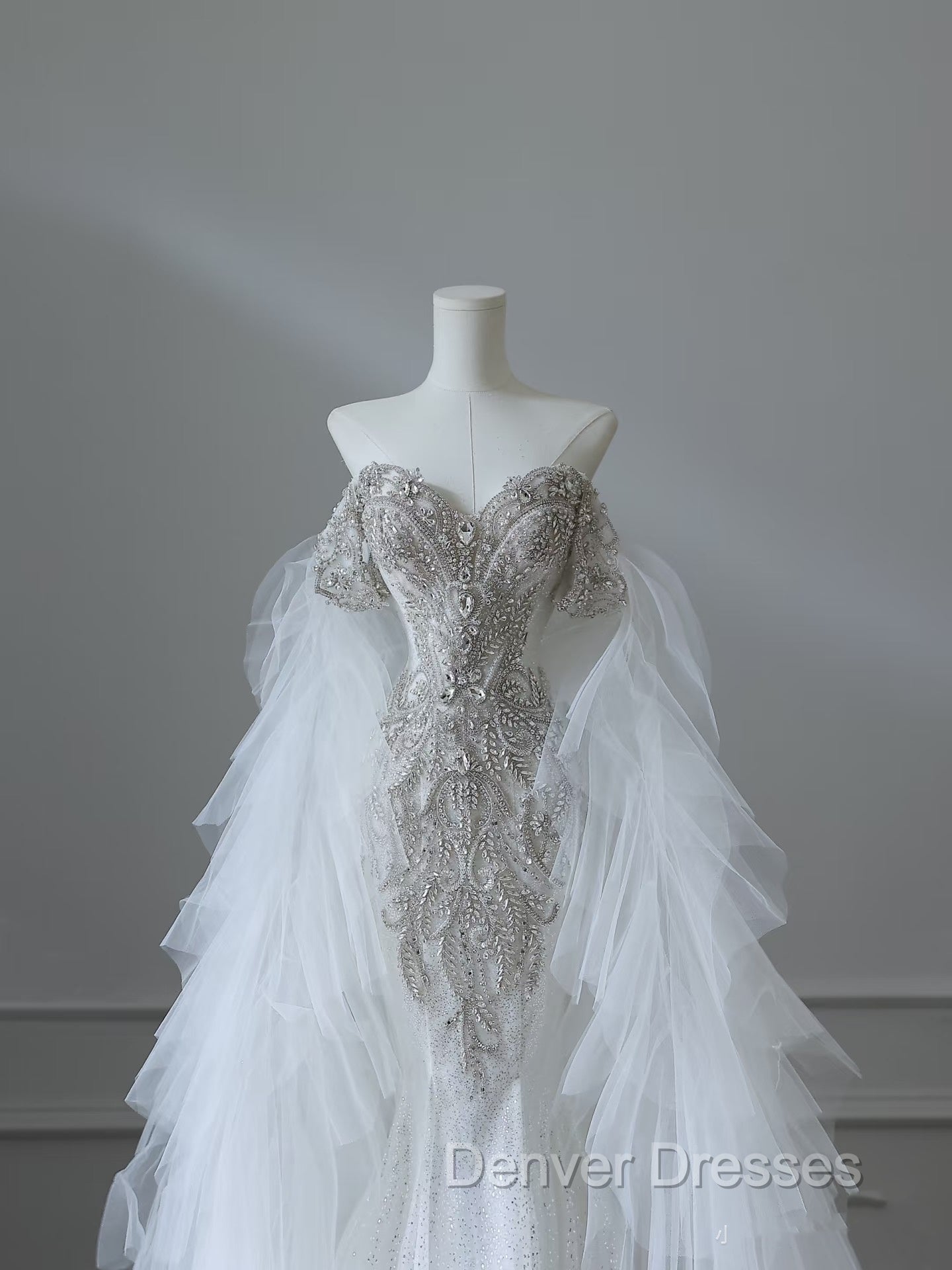 Modest Mermaid Off The Shoulder White Tulle Long Wedding Dress Brides Dress