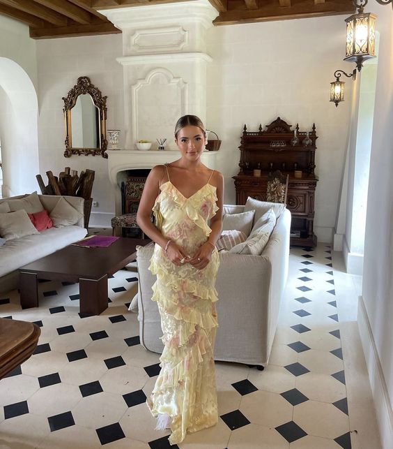 Modest Sheath Straps Chiffon Yellow Prom Dress Main image