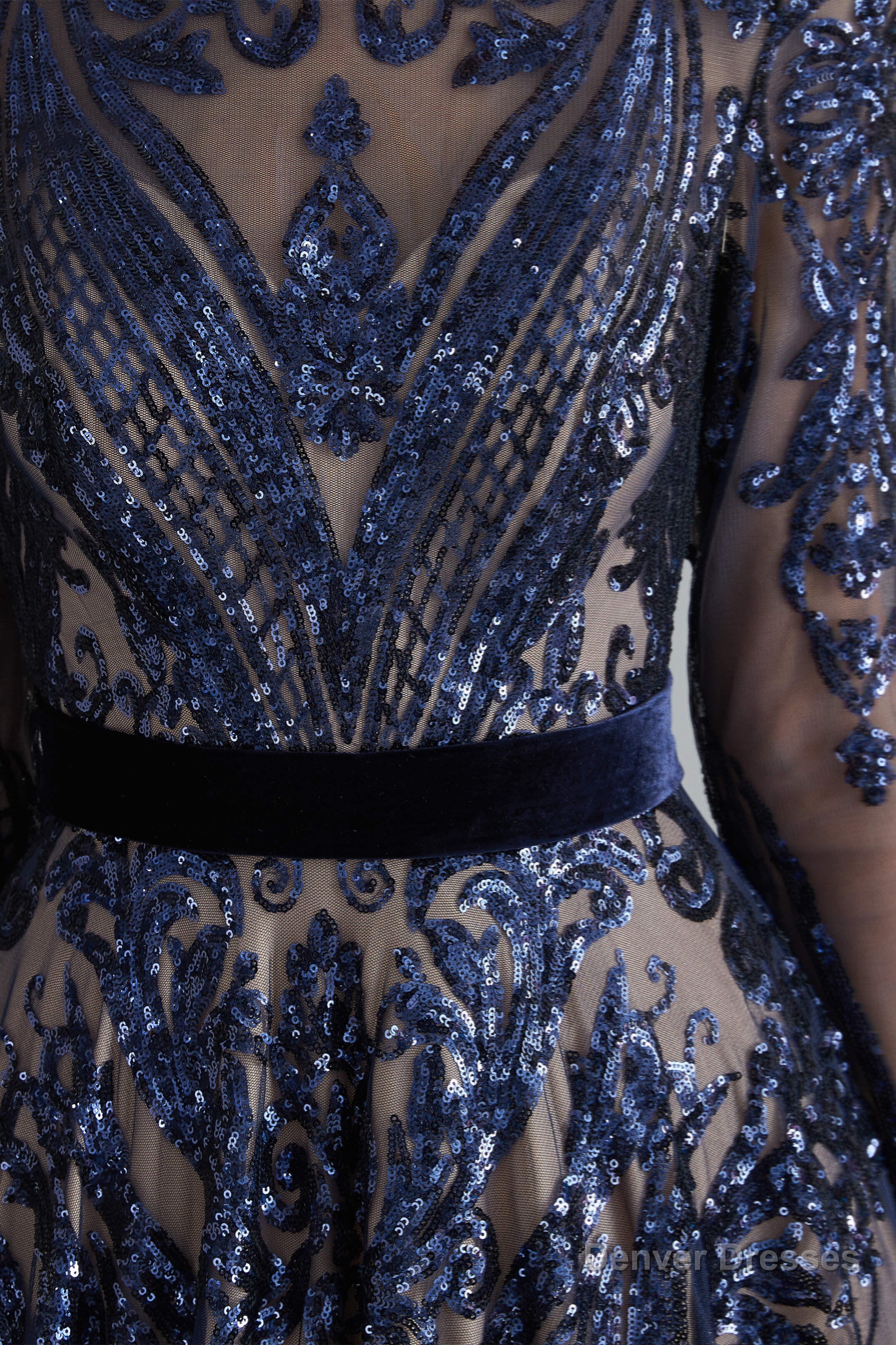 A-Line Luxury Sequins Long Sleeve Backless Prom Dresses