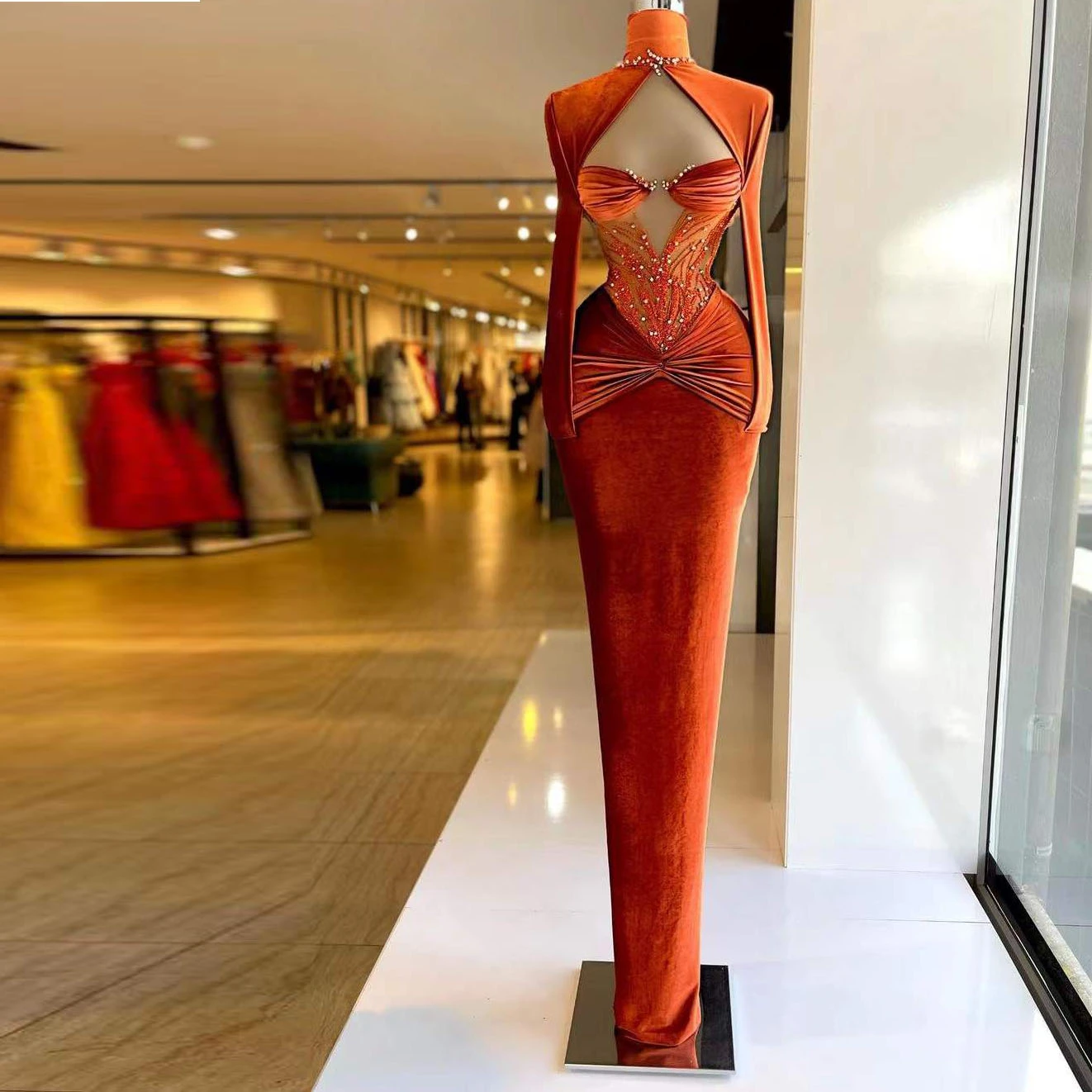 New Elegant Formal Prom Dress Beading Sequined Hight Neck Long Sleeve Pleat Tight Evening Dress For Ladies Robes De Soir¨¦E
