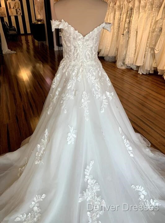 Off The Shoulder Tulle/Lace Wedding Dress