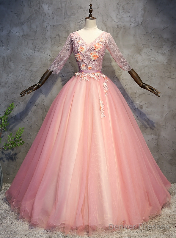 Pink Tulle Lace V-neck Short Sleeve Appliques Quinceanera Dress Main image