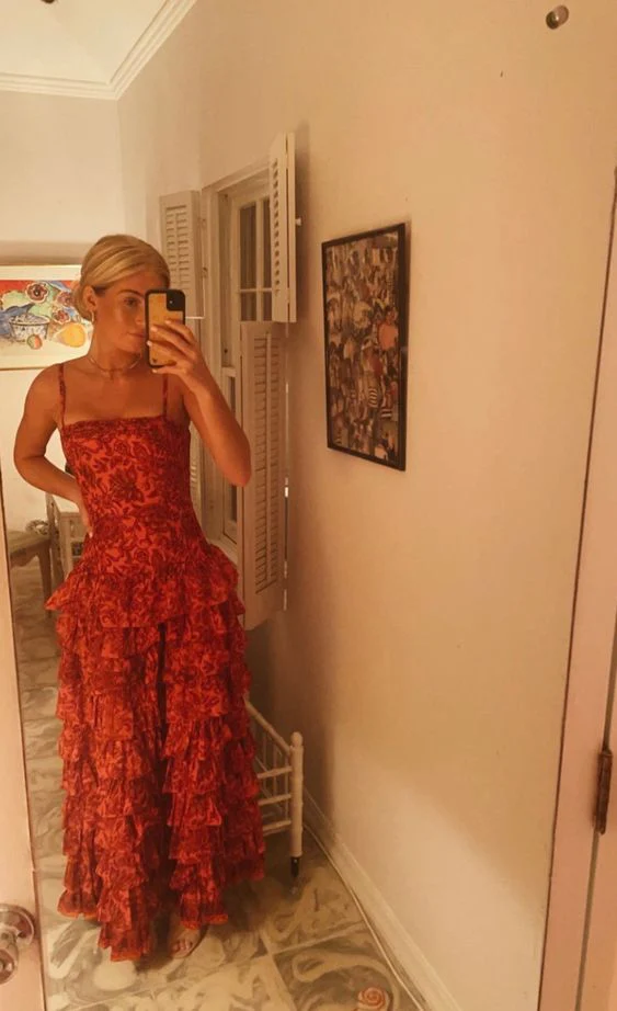 Popular Spaghetti Straps Floor Length Prom Dress New Fashion Tiered Evening Dress Main image