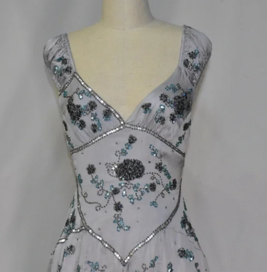 Pretty A Line V Neck Gray Chiffon Formal 8Th Grade Homecoming Dress Summer Middle School Hoco Dress 18Th Birthday Outfits