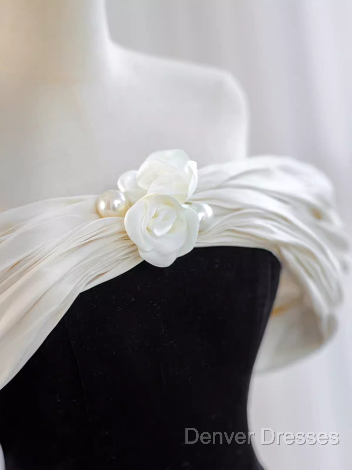 Pretty Ball Gown Off The Shoulder Black Velvet Evening Party Dress Prom Dress With Flower