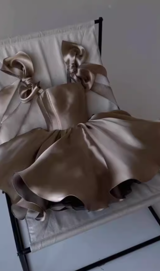 Pretty Ball Gown Spaghetti Straps Pink Satin Short Mini Formal 8Th Grade Homecoming Dress Summer Middle School Hoco Dress Birthday Outfits