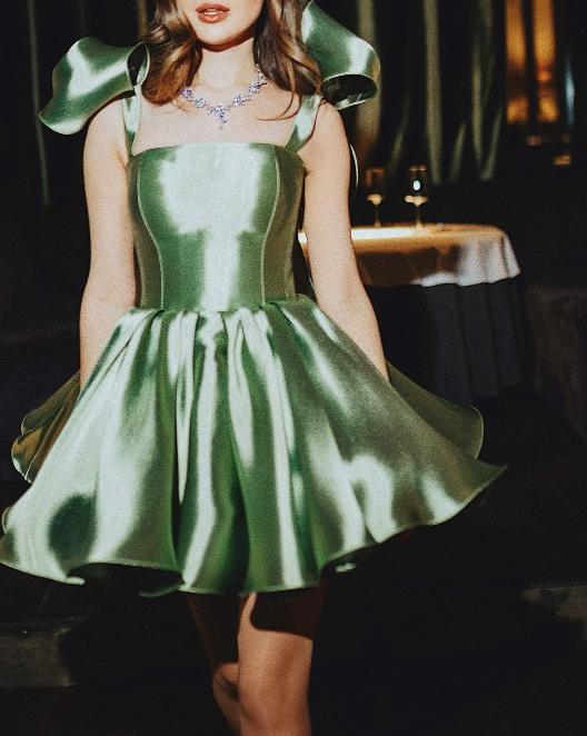 Pretty Ball Gown Spaghetti Straps Pink Satin Short Mini Formal 8Th Grade Homecoming Dress Summer Middle School Hoco Dress Birthday Outfits