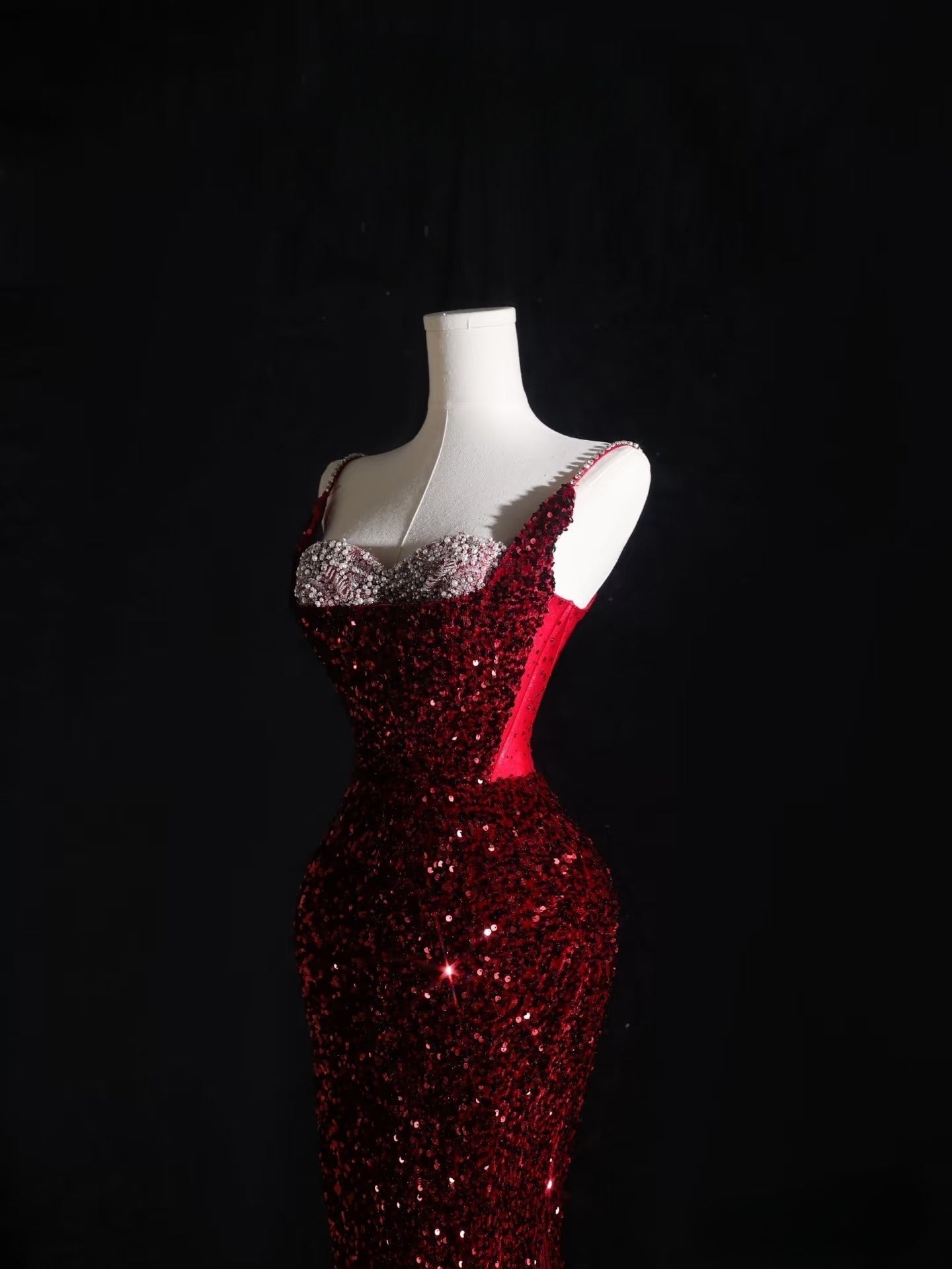 Pretty Mermaid Spaghetti Straps Sequin Beads Burgundy Long Prom Dress Formal Evening Dress