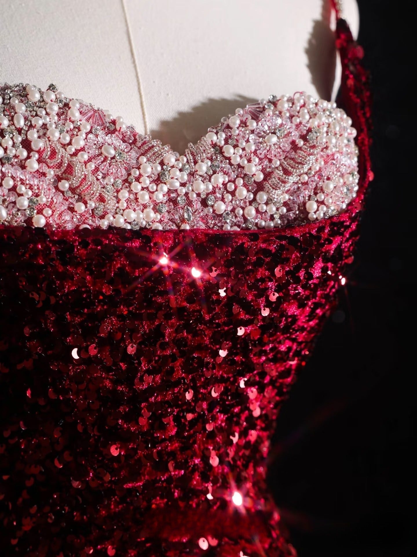 Pretty Mermaid Spaghetti Straps Sequin Beads Burgundy Long Prom Dress Formal Evening Dress