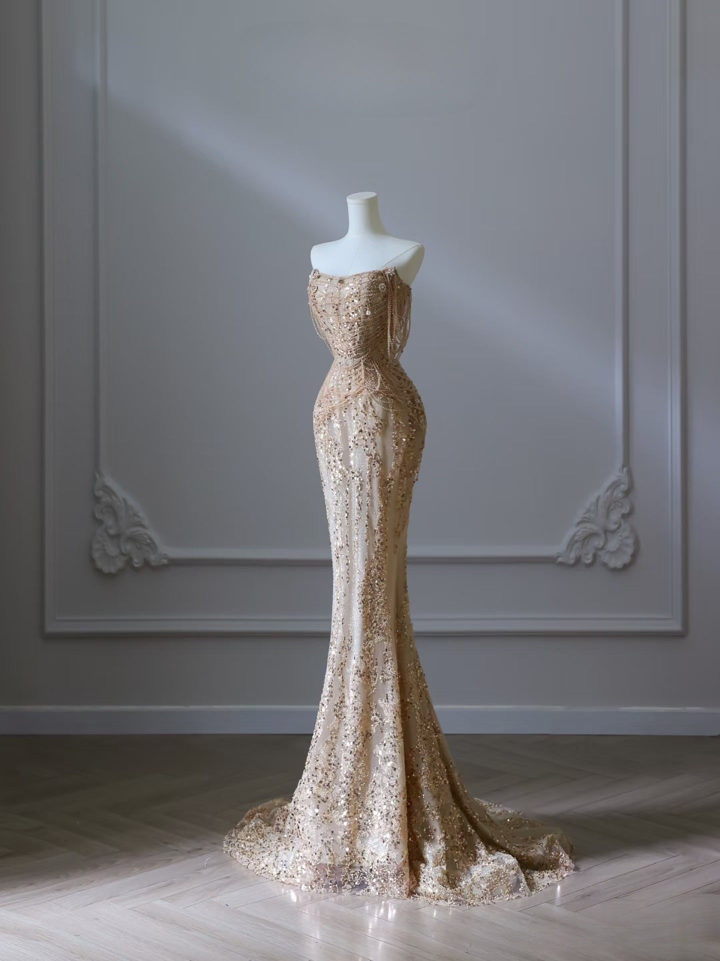 Pretty Mermaid Strapless Gold Sequin Beads Long Prom Dress Formal Evening Dress Secondary image
