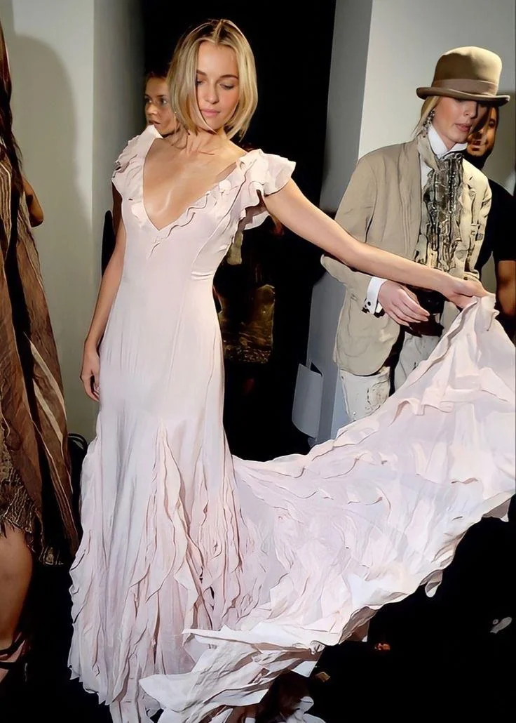 Pretty Mermaid V Neckline Long Chiffon Prom Dress Evening Dress
