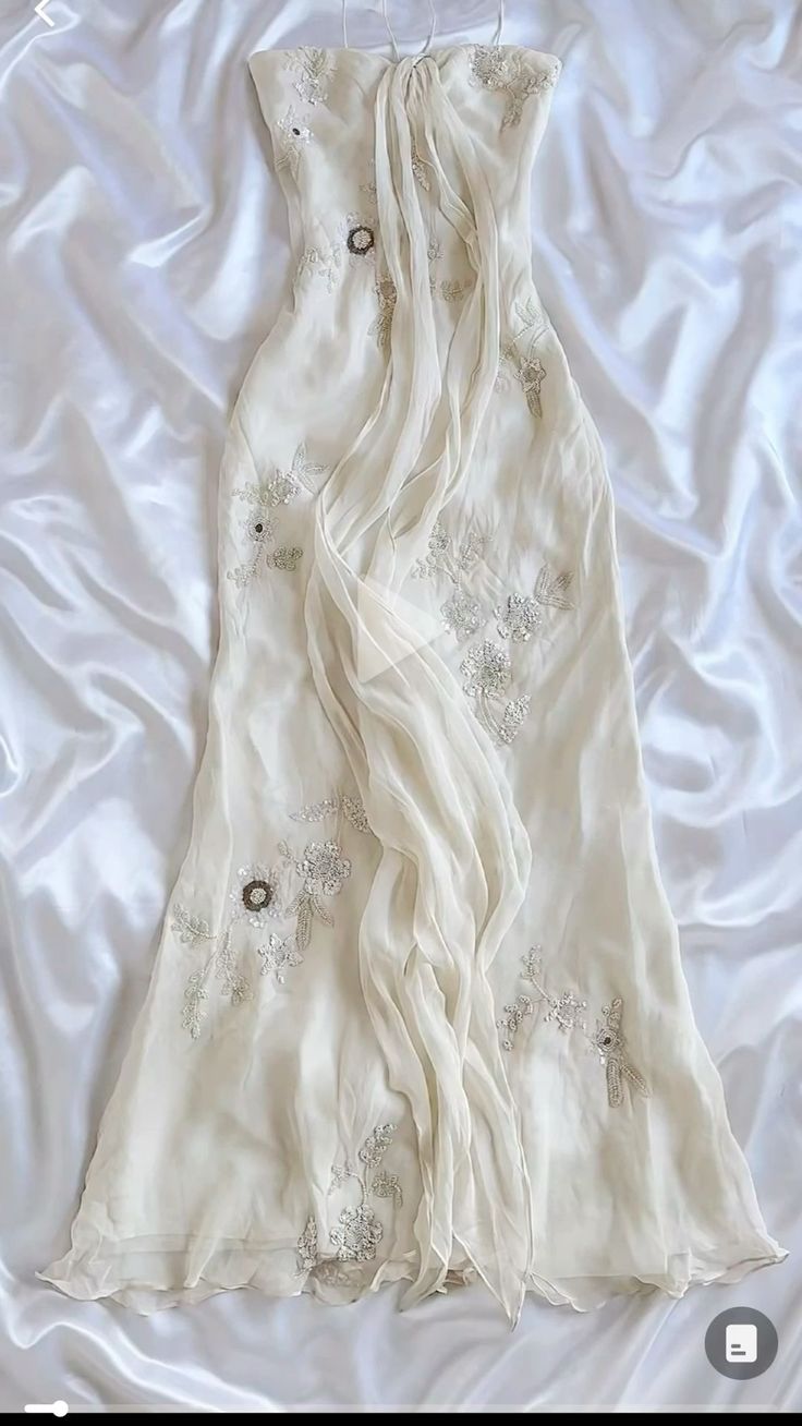 Pretty Sheath Halter Sleeveless Ivory Chiffon Prom Dress Long Evening Dress