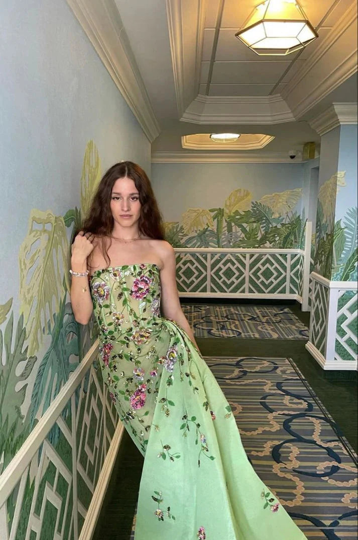 Pretty Sheath Strapless Green Floor Length Evening Dress Organza Prom Dress With Embroidered Secondary image