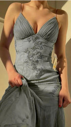 Pretty Spaghetti Straps V-Neck Beaded Backless Prom Dress Party Dress