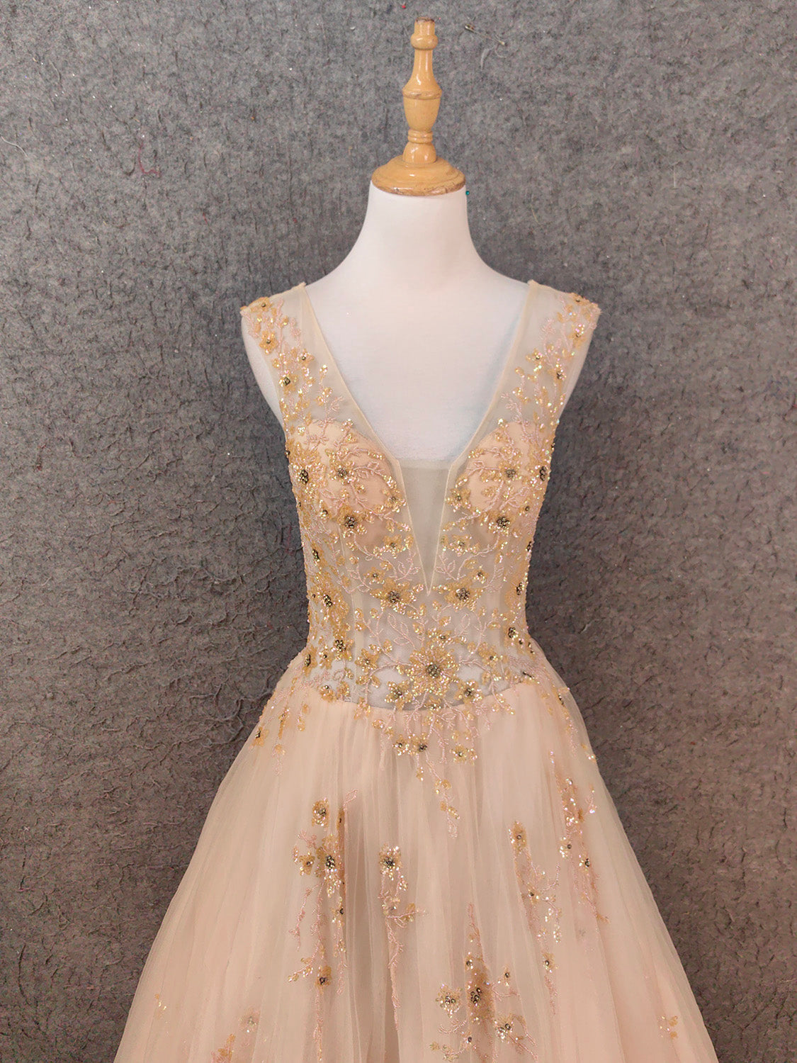 Princess Champagne A-Line V-Neck Sleeveless Sequin Beaded Tulle Long Prom Dress Evening Dress Secondary image