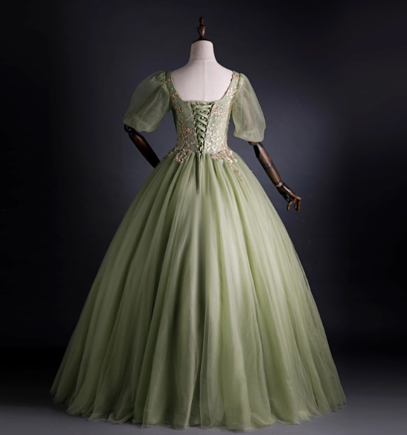 Princess Light Green Square Neck Puff Sleeve Gold Embroidery Tulle Ball Gown Evening Dress Sweet 16 Dress