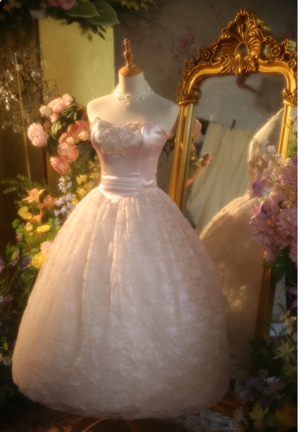 Princess Light Pink Strapless Lace Ball Gown Evening Dress Sweet 16 Dress Main image